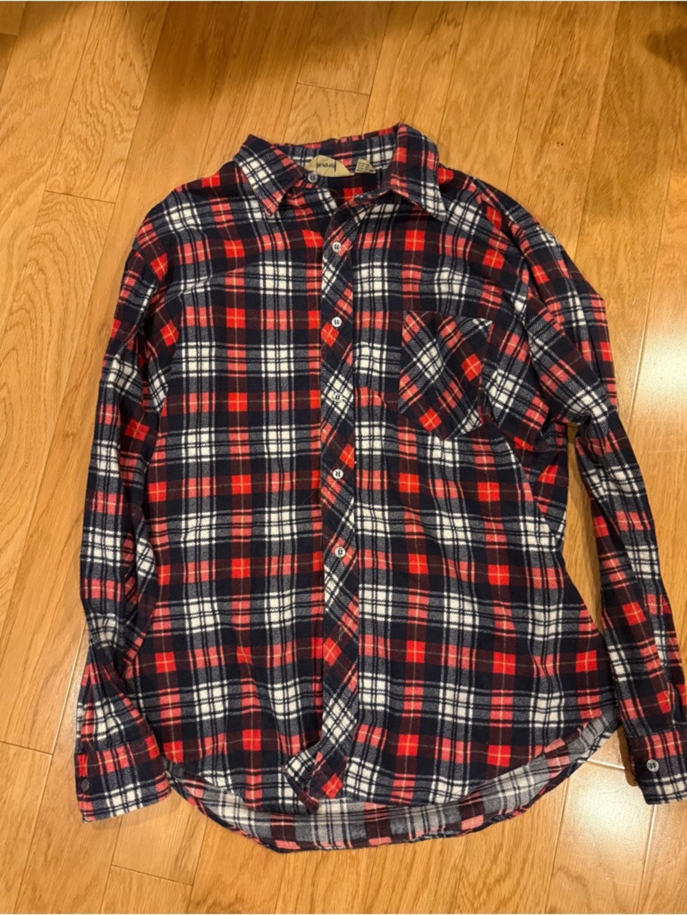 Vintage Wedgefield red & black plaid button-up shirt